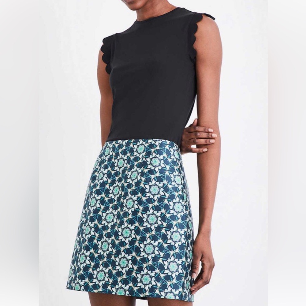 NWT Ted Baker mini skirt SZ 4